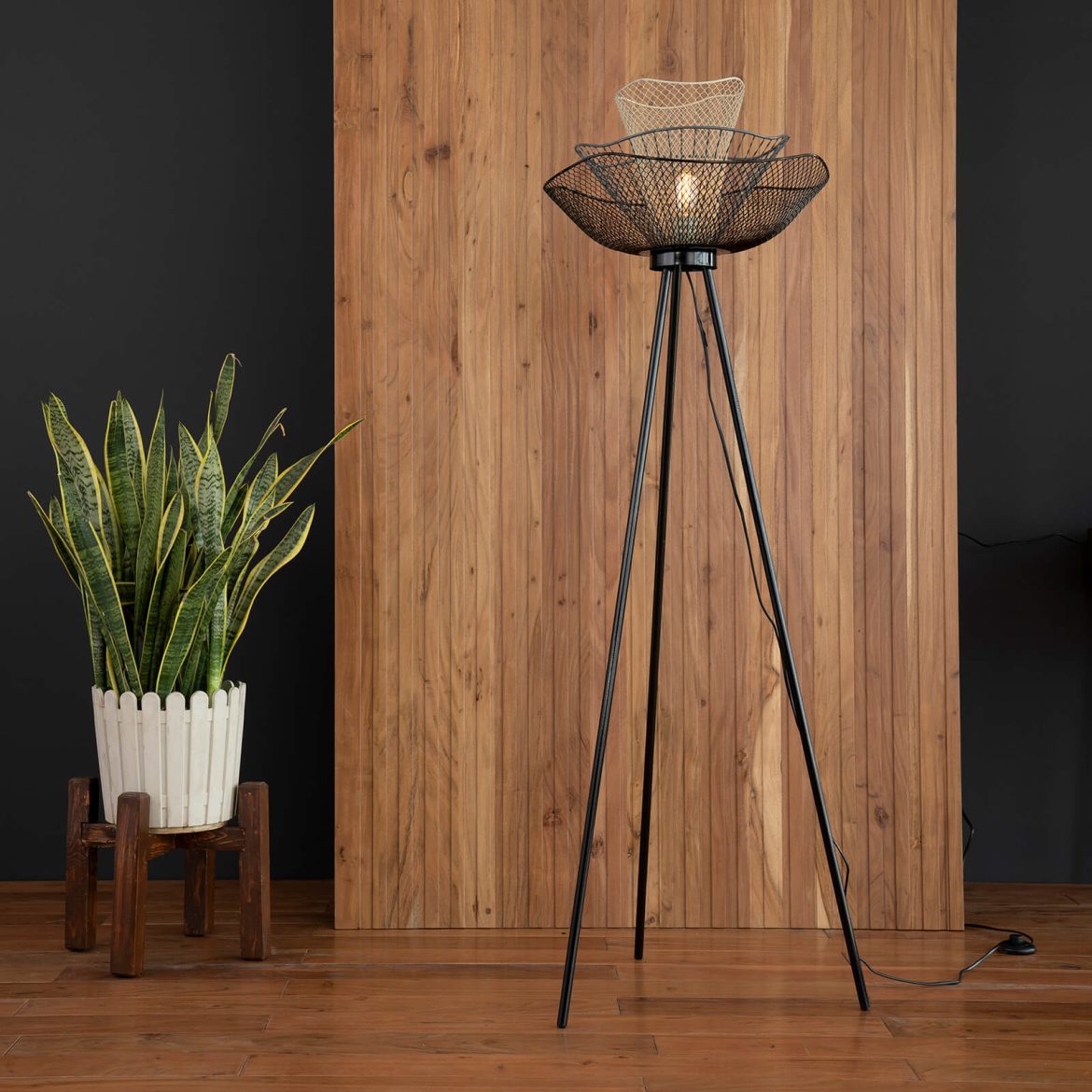 Lava Lamp: The Perfect Decorative Addition for Your Desk