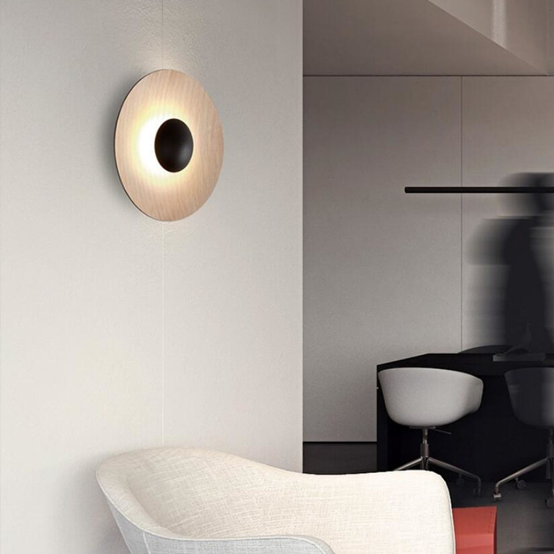 Light Up Your Room with the Smiley Face Lamp XL!