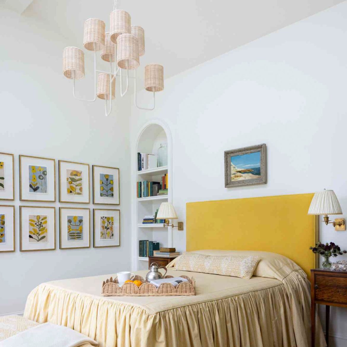 The Elegance of the Dänische Lampe: An Icon of Danish Design