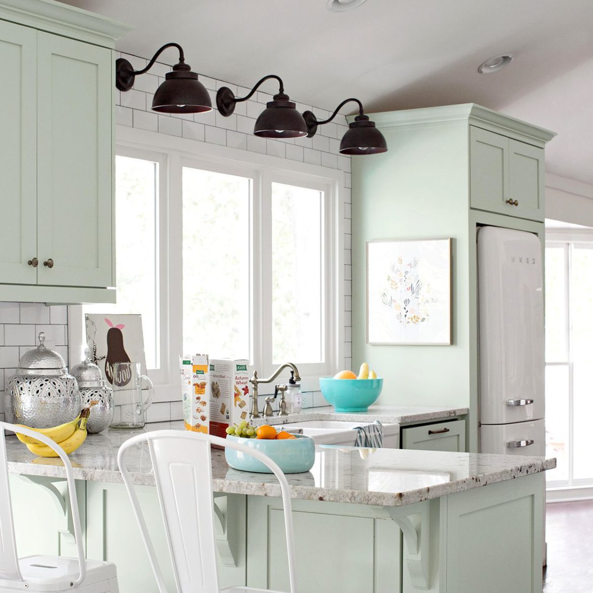Bringing Light to Life: Inspirational Kitchen Lighting Ideas from Houzz