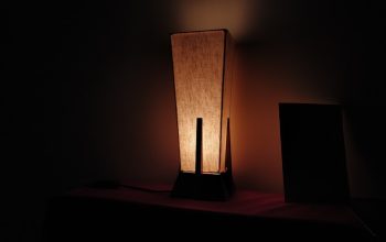Photo Acrylic carved table lamp