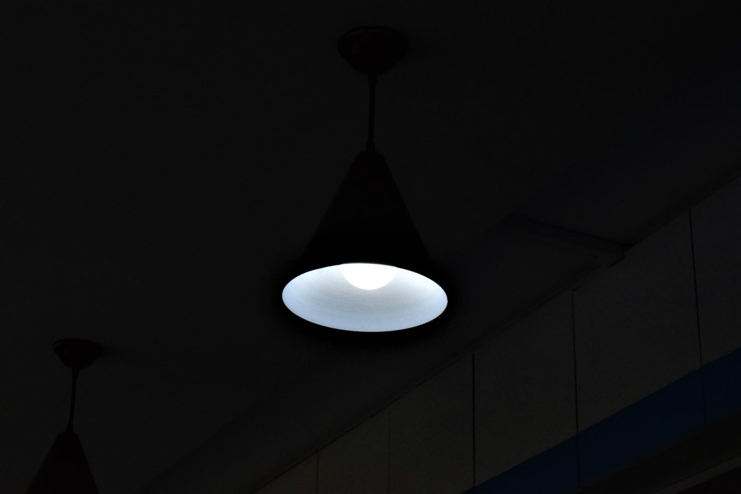 Minimalist Interior Lighting: Anti Glare Metal Downlight
