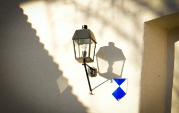Photo wall sconce